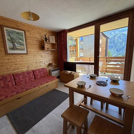 Location 4 Pers Avec Balcon A Plan - Fr-1-757-105 Пезе-Нанкруа